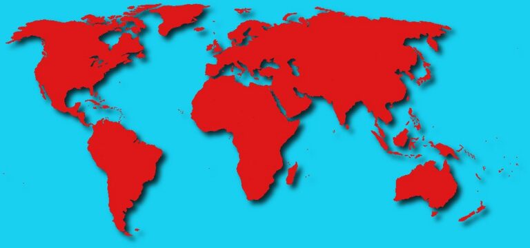 Planisphère stylisé montrant les continents pour apprendre à lire une carte en géographie au brevet